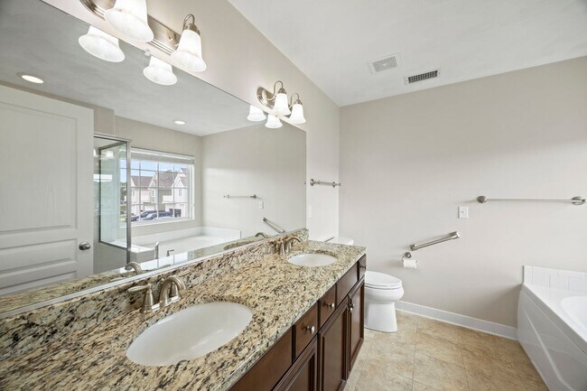 Building Photo - 5543 Botanical Dr