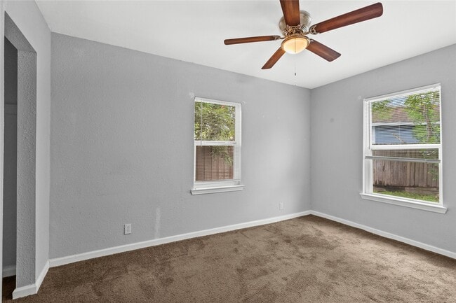 Building Photo - 1101 8th Ave N