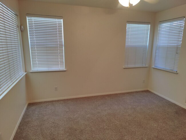 Building Photo - Great Location in Clovis !