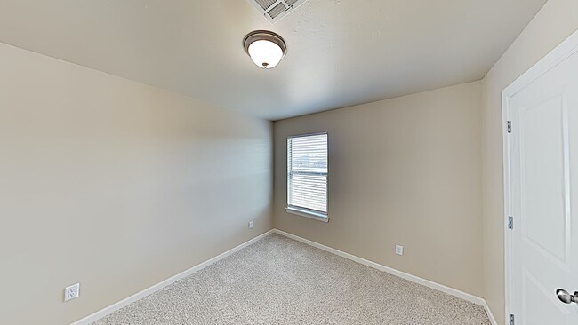 Building Photo - 10704 Mountain Fork Dr