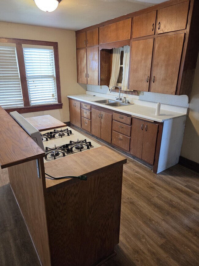 Building Photo - 14237 SW 44th St