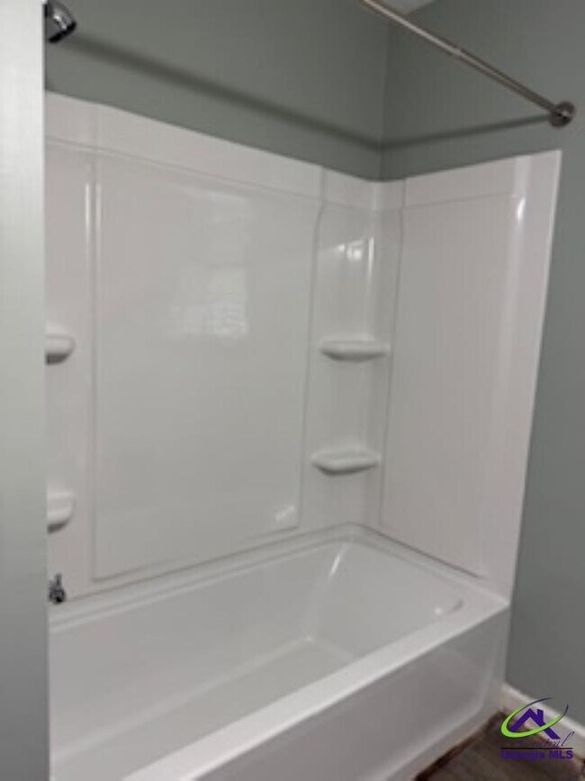 Building Photo - 106 Eleanor Cir