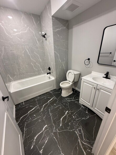 Building Photo - 59 Pearl St