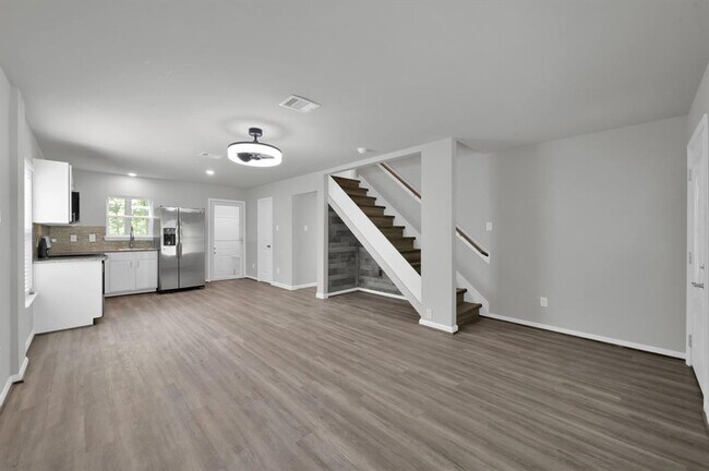 Building Photo - 3391 Arapaho Cir