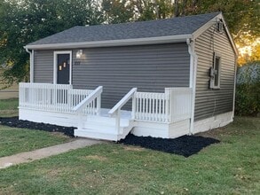 Building Photo - 1 bedroom house