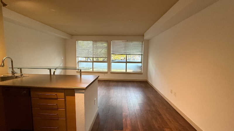 Building Photo - 1420 E Pine St