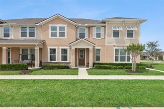 Building Photo - 2200 Garden Belle Dr