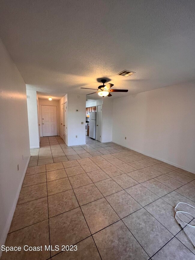 Building Photo - 1514 Clearlake Rd