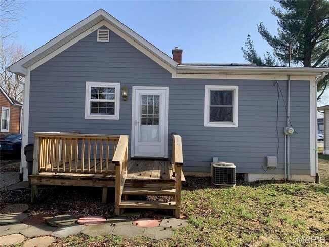 Building Photo - 4210 Jessie St