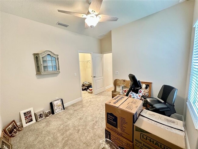 Building Photo - 2633 Star Apple Wy