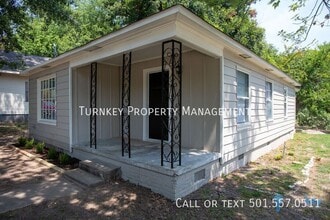 Building Photo - 1600 Orange St