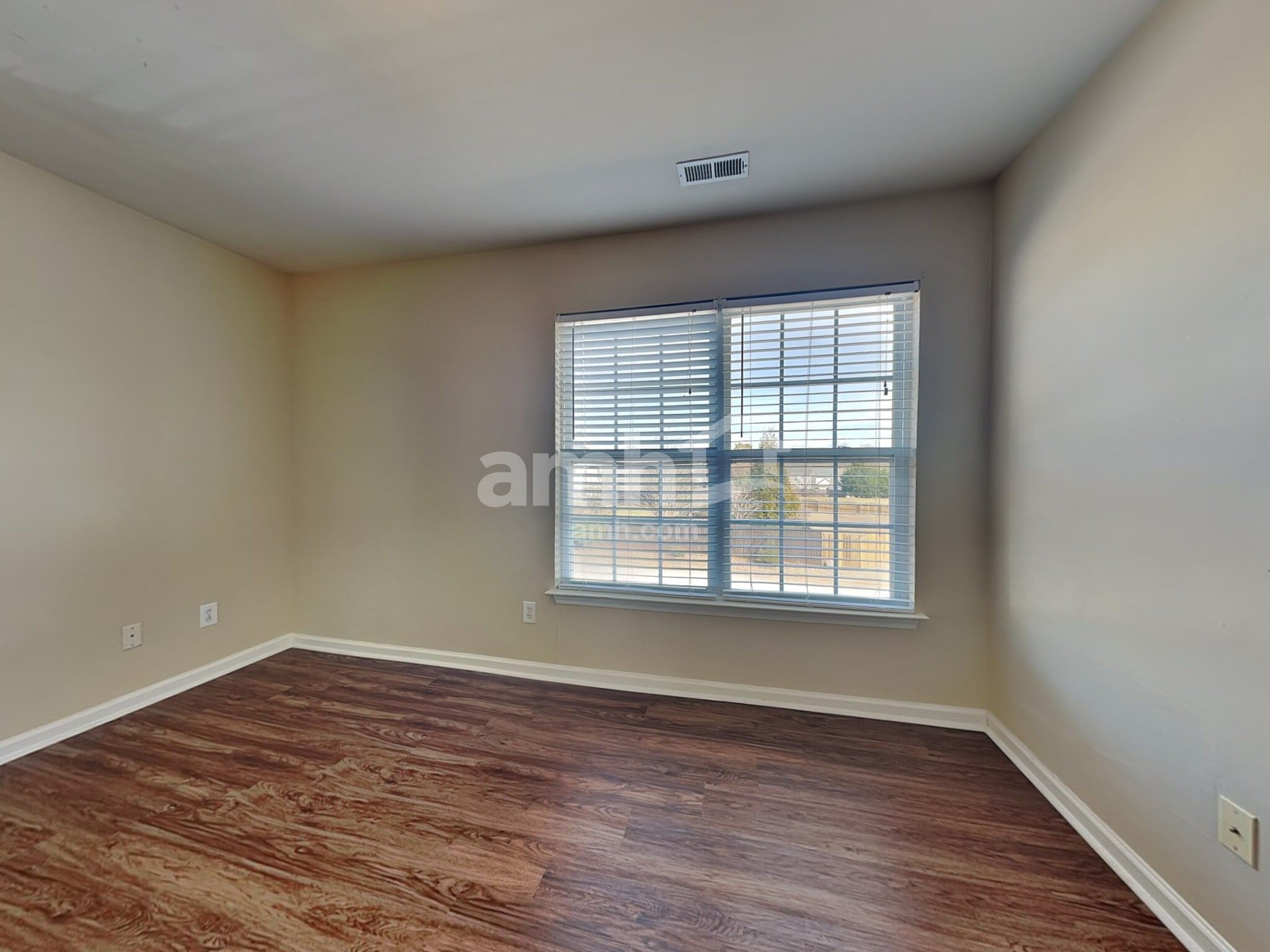 Building Photo - 4 Comesee Ct