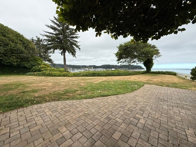 Building Photo - 91251 Cape Arago Hwy