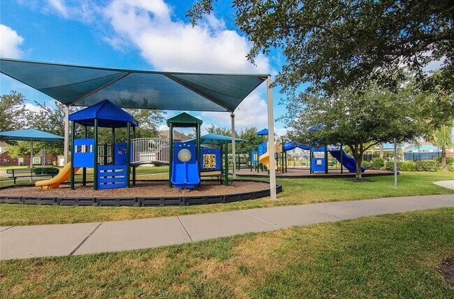 Building Photo - 2402 Sunlight Ln