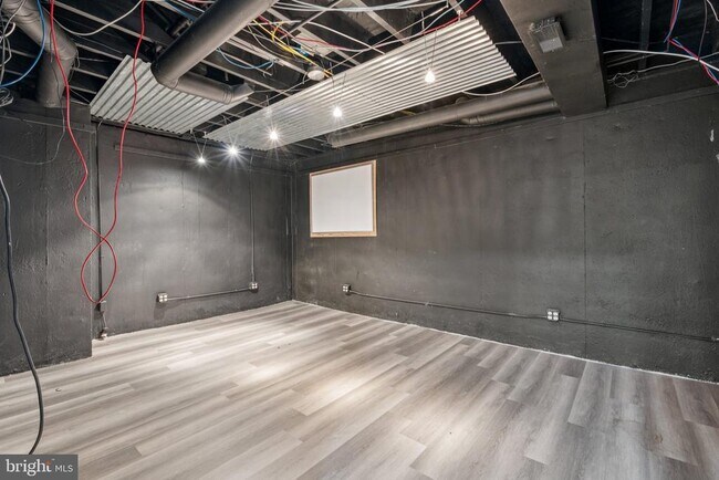 Building Photo - 13204 Lantern Hollow Dr