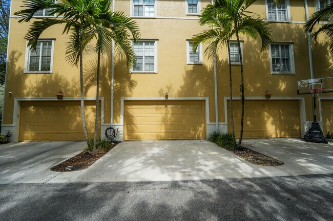Building Photo - 104 Jesup Ln