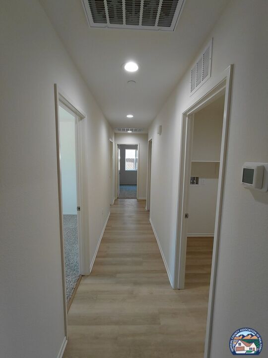 Building Photo - 475 Palomino Ct