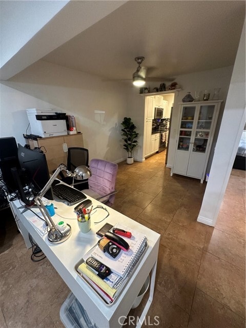 Building Photo - 635 N Bristol St