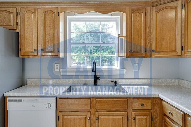 Building Photo - ***Coming soon!!***