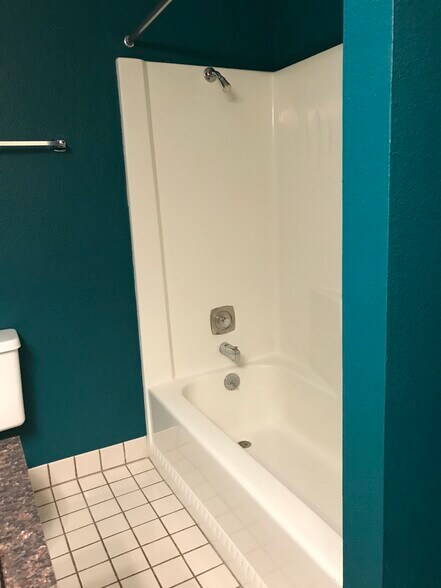 Building Photo - 4633 S Quail Vista Ln