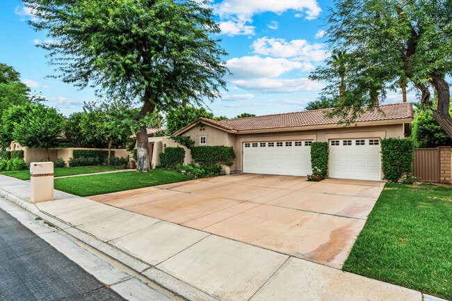 Building Photo - 78900 Rio Seco