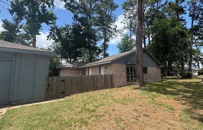 Building Photo - 2126 Millhouse Rd