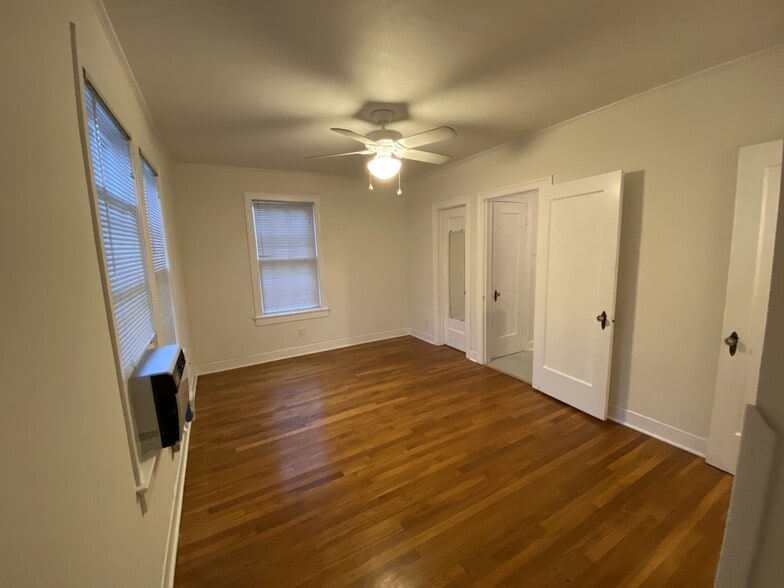 Building Photo - 2517 Harris Blvd