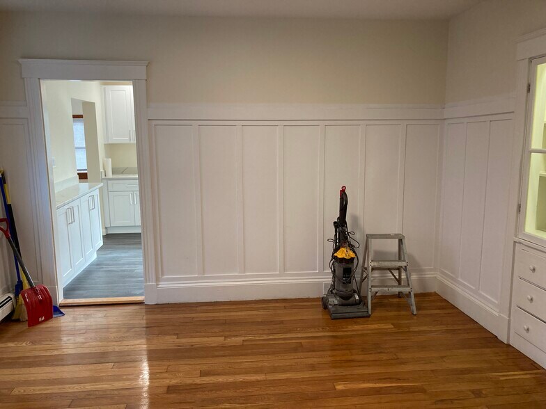 Building Photo - 36 Park Ave