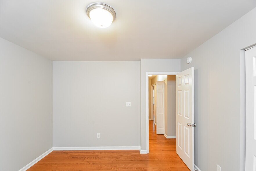 Building Photo - 2822 Filbert St