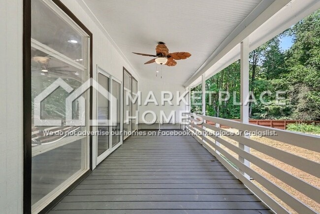 Building Photo - 140 Indian Lake Dr