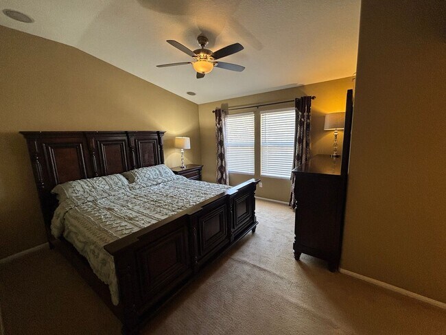 Building Photo - Spacious 3-Bedroom Home with a Big Loft & Community Pool in Saugus!