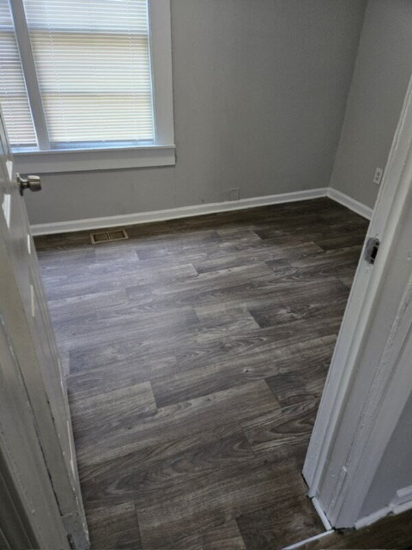 Building Photo - 2728 9th St