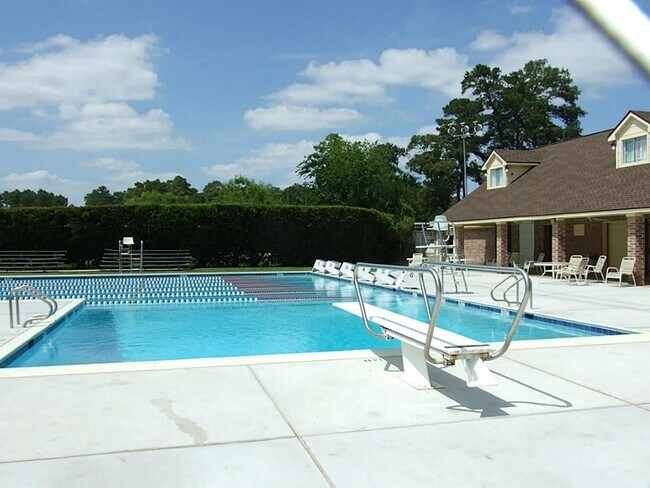 Building Photo - 12703 Pleasant Grove Rd
