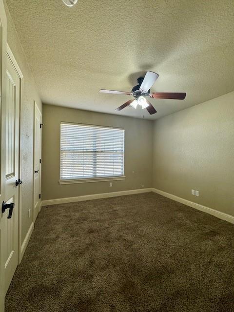 Building Photo - 2905 SW Tanglewood Ave