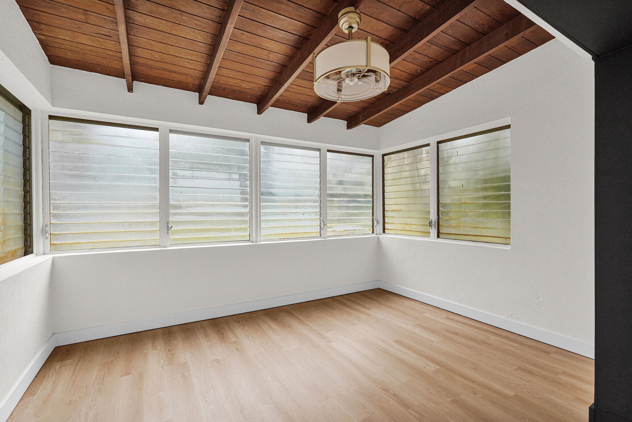 Building Photo - 751 NE 122nd St