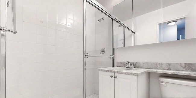 Building Photo - 2500 Johnson Ave