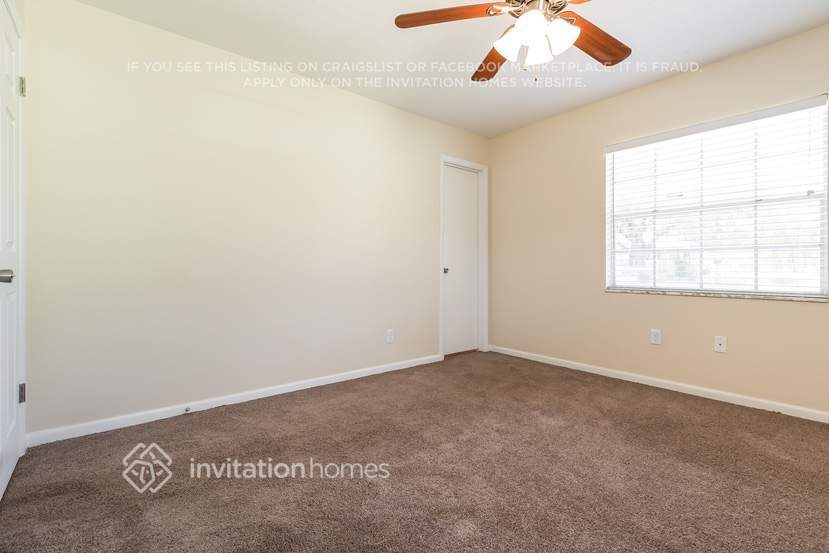 Building Photo - 990 Vincent Dr