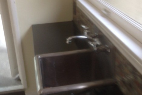 laundry sink and granite counter - 13380 Beach Ave