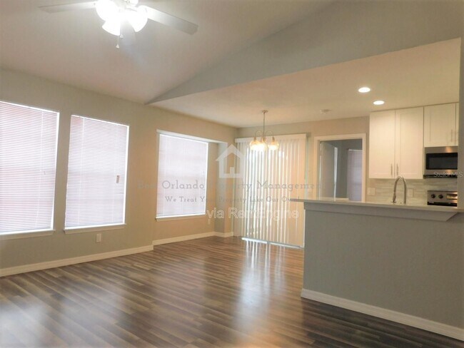 Building Photo - 1077 S Hiawassee Rd