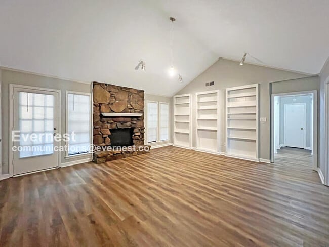 Building Photo - 3409 Kettlebrook Cove