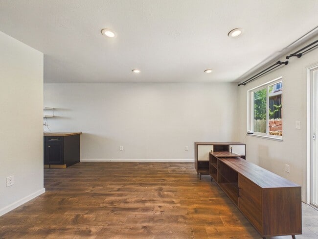 Building Photo - Updated 2 Bed / 1.5 Bath Townhome – In-Unit Washer & Dryer + Garage Parking – $2,700/month