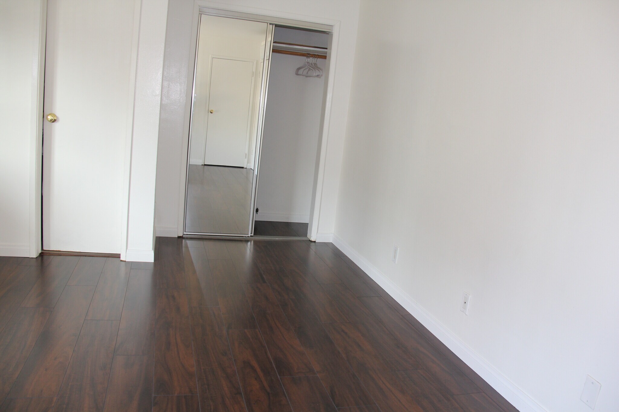 Closet - 2010 Pacific Ave