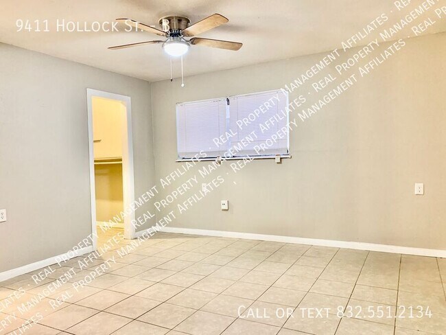 Building Photo - 9411 Hollock St