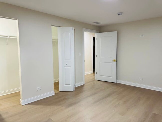 Building Photo - 434 Galahad Rd