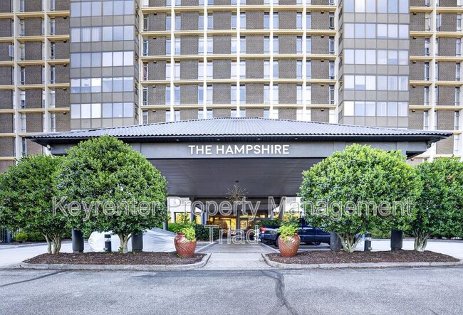 Building Photo - 1101 N Elm St