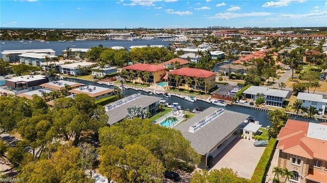 Building Photo - 1417 Chesapeake Ave