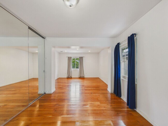 Building Photo - San Carlos home for rent plus studio in-law unit! $7,500