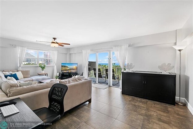 Building Photo - 95 N Birch Rd