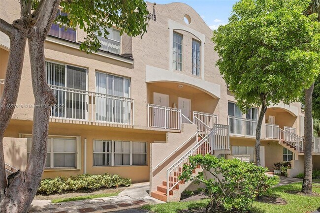 Building Photo - 8615 NW 5th Terrace