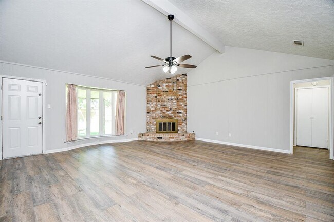 Building Photo - 9014 Mellow Brook Dr